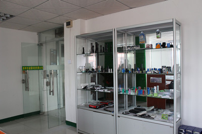 【迷你自行車燈 迷你強(qiáng)光單車燈】價格,廠家,圖片,手電筒,深圳市金霸科技-